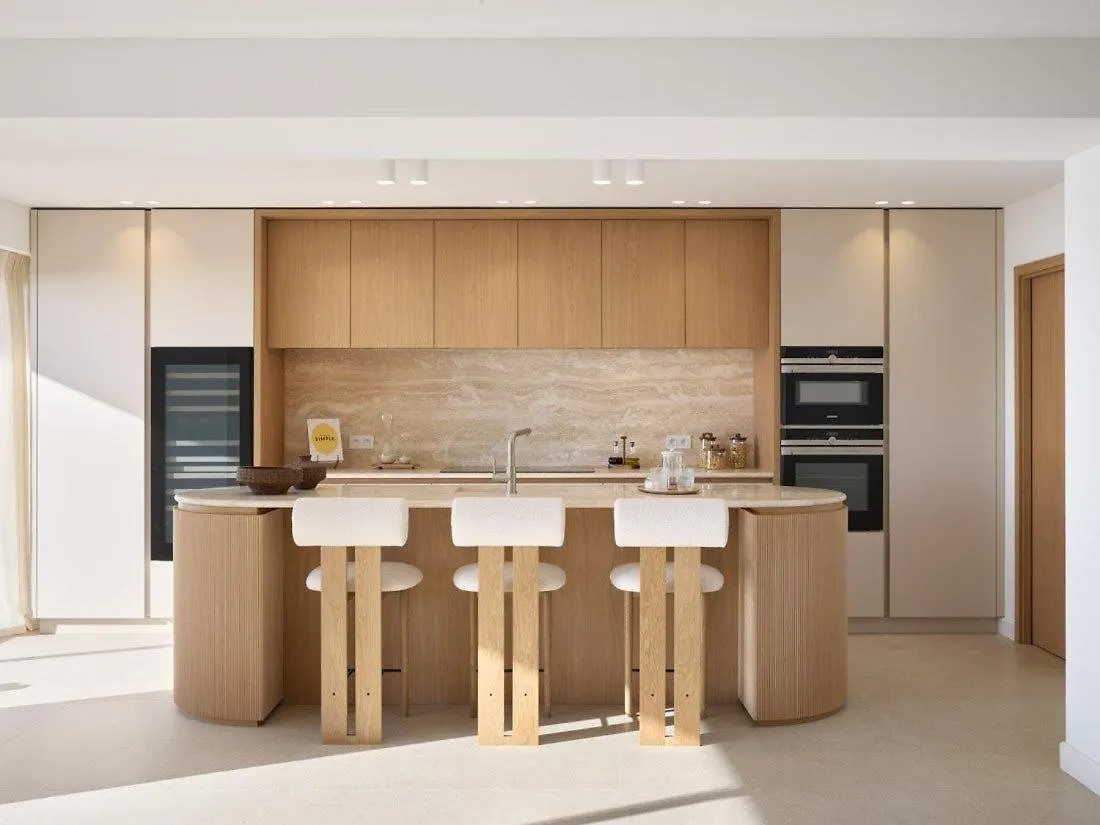 Before Making A Reservation Request, You Must Read Profile Host Section At Bottom Of Page, Otherwise Your Request Will Be Refused ## Luxury Apartment In Cannes ##