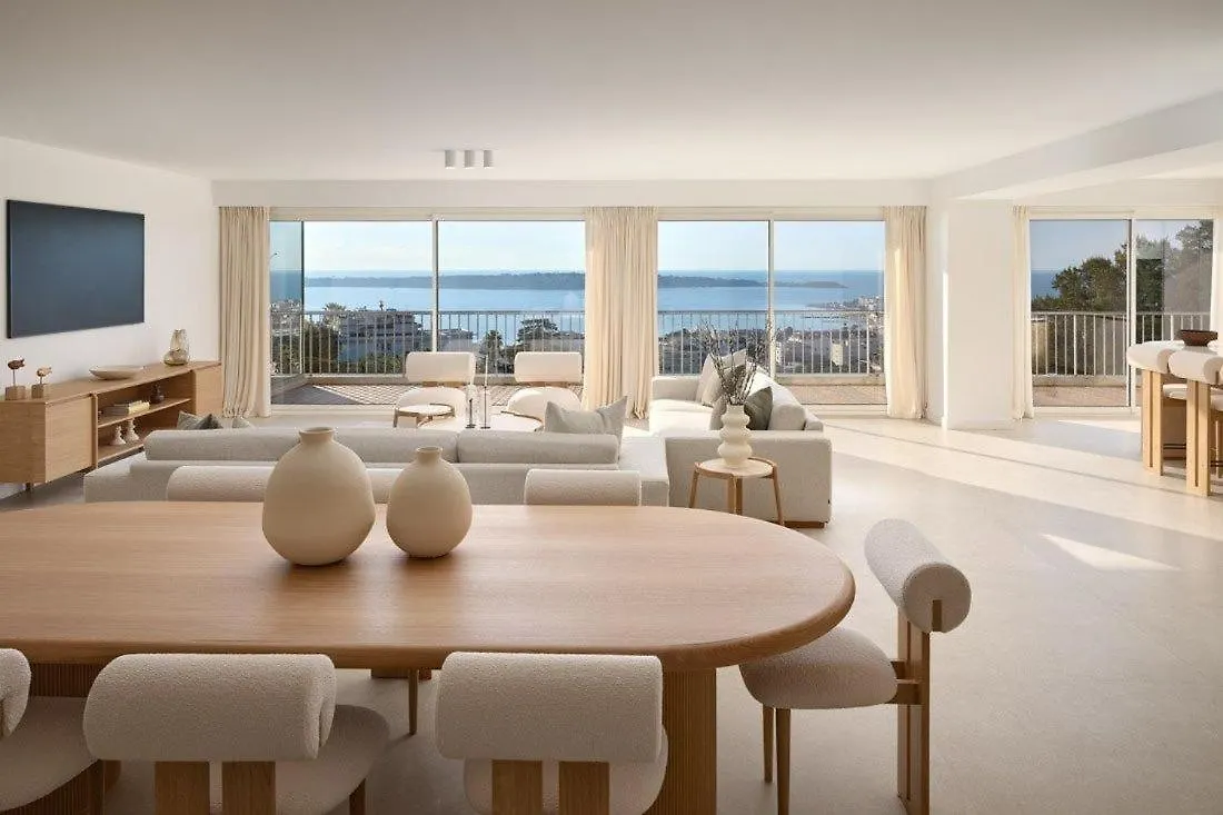 Before Making A Reservation Request, You Must Read Profile Host Section At Bottom Of Page, Otherwise Your Request Will Be Refused ## Luxury Apartment In Cannes ## France