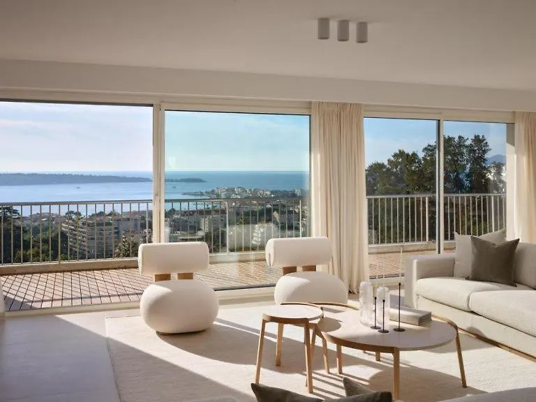 Before Making A Reservation Request, You Must Read Profile Host Section At Bottom Of Page, Otherwise Your Request Will Be Refused ## Luxury Apartment In Cannes ## France