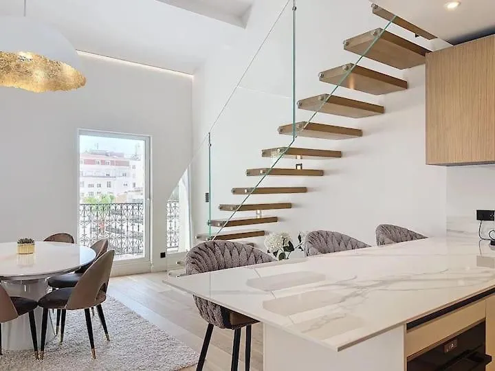 Before Making A Reservation Request, You Must Read Profile Host Section At Bottom Of Page, Otherwise Your Request Will Be Refused ## Luxury Apartment In Cannes ##