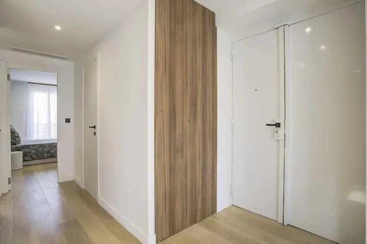 Before Making A Reservation Request, You Must Read Profile Host Section At Bottom Of Page, Otherwise Your Request Will Be Refused ## Luxury Apartment In Cannes ##