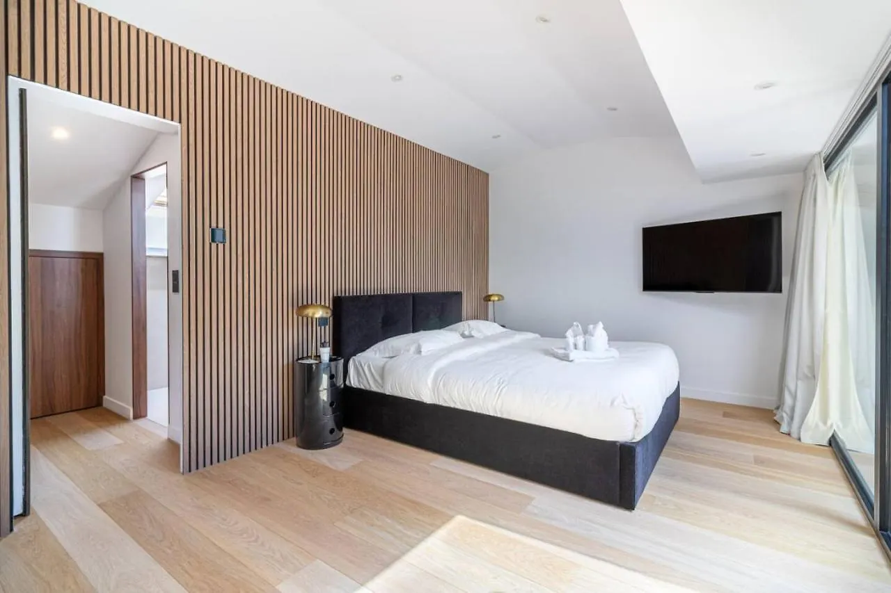 Before Making A Reservation Request, You Must Read Profile Host Section At Bottom Of Page, Otherwise Your Request Will Be Refused ## Luxury Apartment In Cannes ##