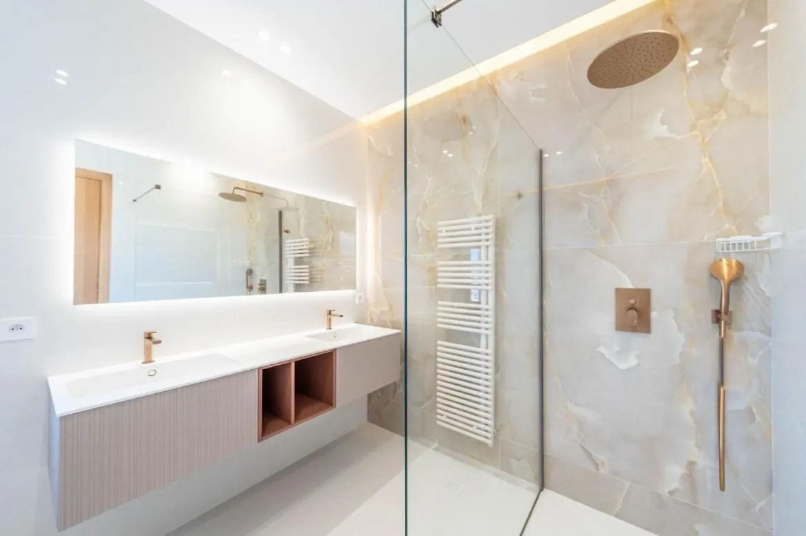 Before Making A Reservation Request, You Must Read Profile Host Section At Bottom Of Page, Otherwise Your Request Will Be Refused ## Luxury Apartment In Cannes ## 0*,