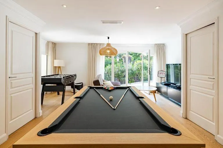 Before Making A Reservation Request, You Must Read Profile Host Section At Bottom Of Page, Otherwise Your Request Will Be Refused ## Luxury Apartment In Cannes ##